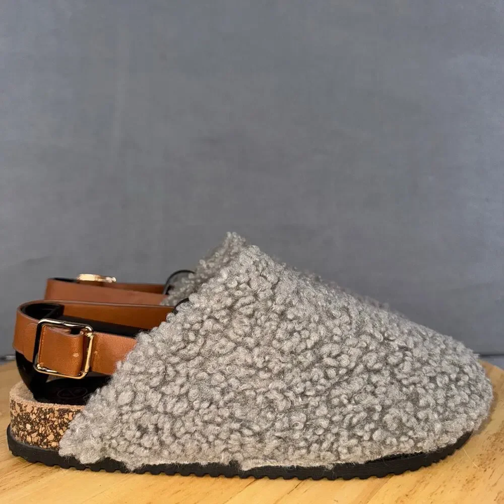 Nasty Gal Gray Faux Shearling Footbed Slip On Shoes Women’s Size 7 US